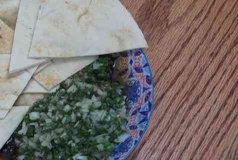 Lebanese Oregano Salad